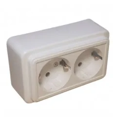 Priza Dubla Ip20 Aplicata PT