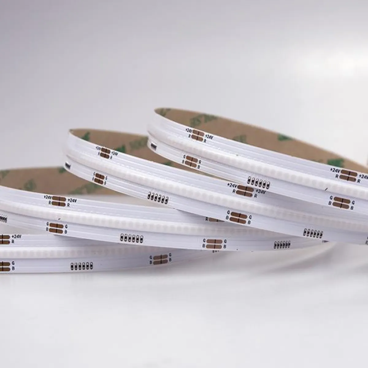 BANDA LED COB 5M 12W 24V RGB 480L/M IP44 PRO