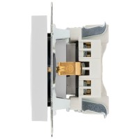 Priza Schuko 16A alb cu contact de protectie - gama Vesna Lezard - detaliu