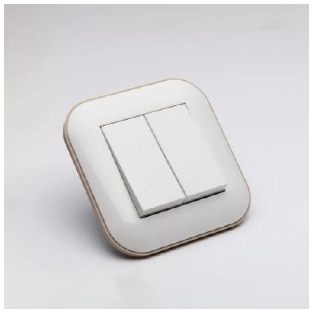 Comutator 10A alb/Kraft Loft - Ovivo, cap scara