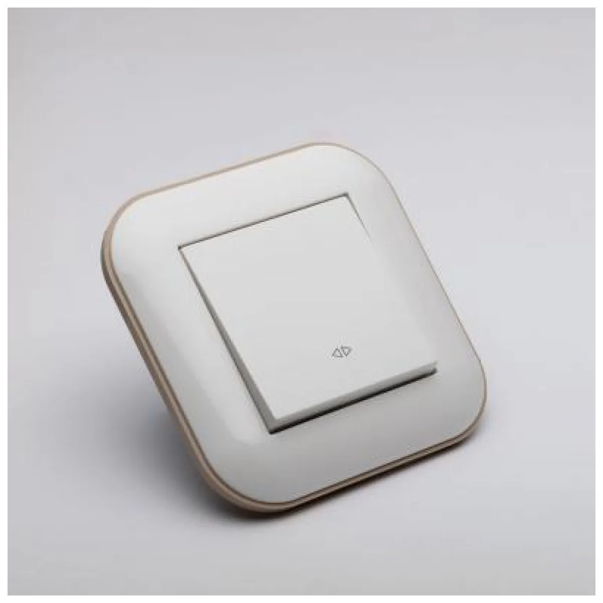 Intrerupator cap cruce 10A alb/Kraft, gama Loft - Ovivo