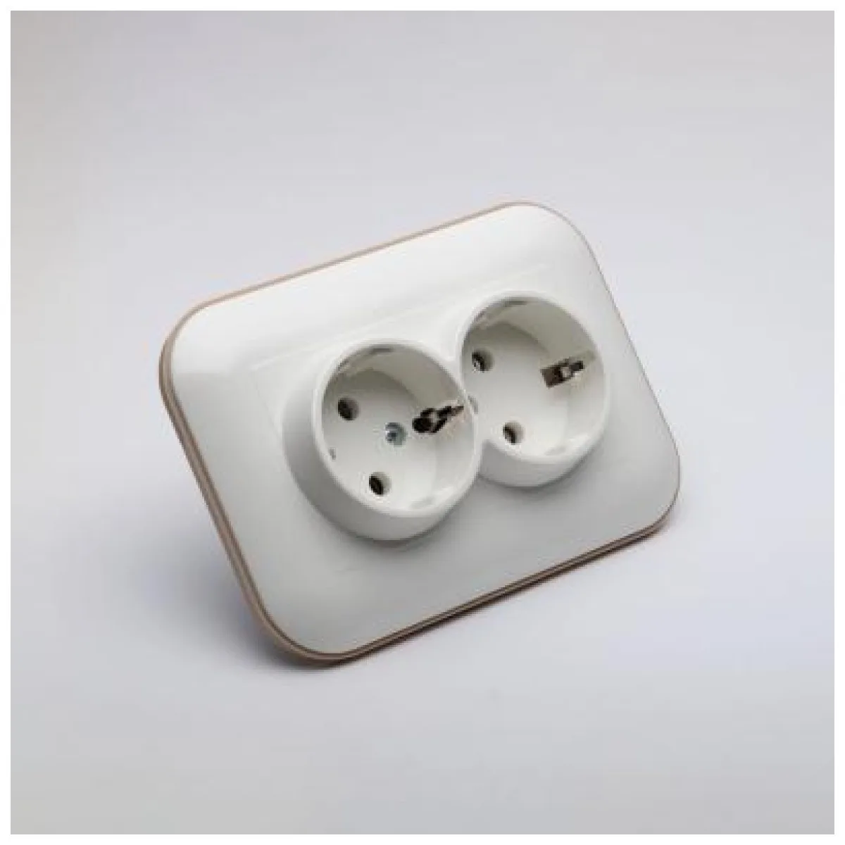 Priza dubla Schuko 16A alb/Kraft, gama Loft - Ovivo