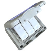 Intrerupator triplu aparent IP55 Antigron 250V 10A, plastic ignifug - ambalaj